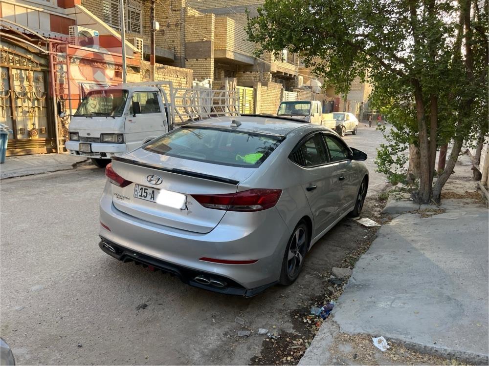 هيونداي النترا